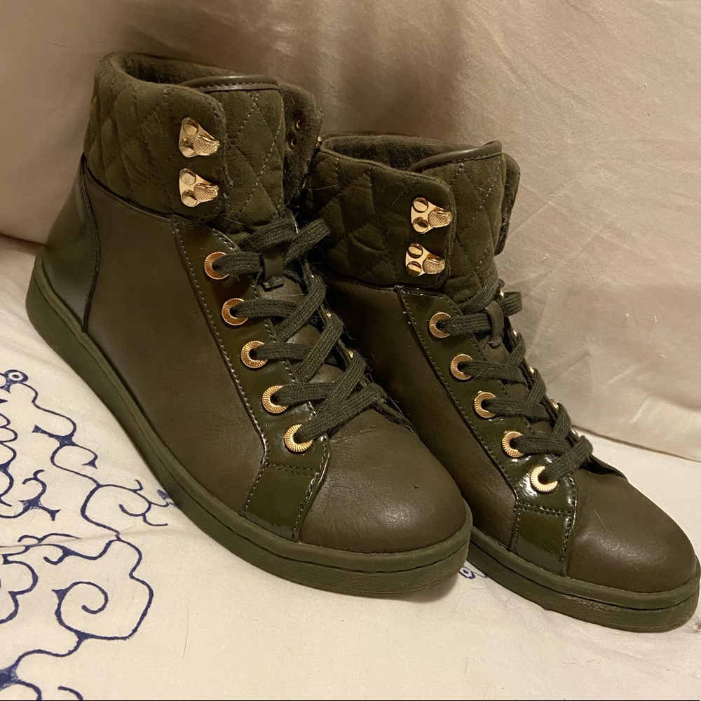 Brand New, Aldo high top sneakers! Size 9